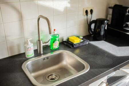 Peaceful 2 Bedroom Apartment - Ts307B Eindhoven Buitenkant foto
