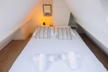Peaceful 2 Bedroom Apartment - Ts307B Eindhoven Buitenkant foto